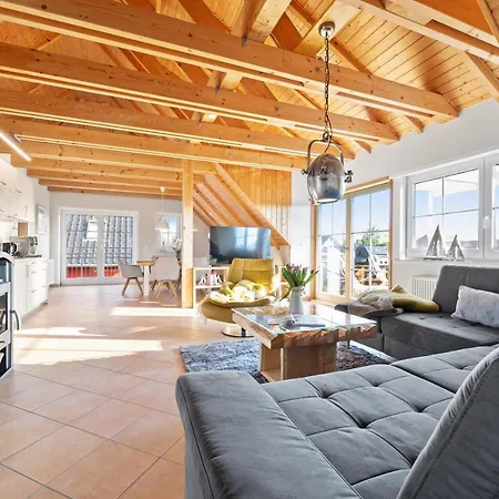 Zum Fährmann 2 Whg 3 Im Og In 18356 *