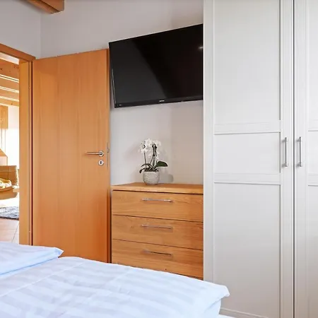 Zum Fährmann 2 Whg 3 Im Og In 18356