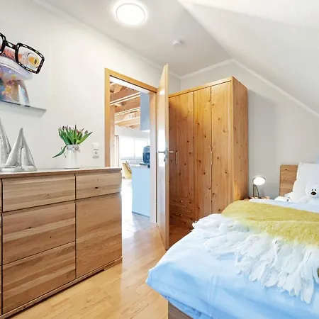 Apartment Zum Fährmann 2 Whg 3 Im Og In 18356 Pruchten