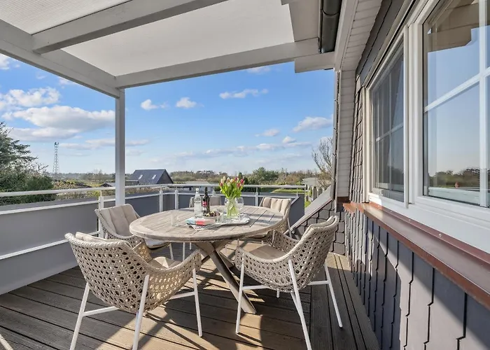 Lejlighed Zum Faehrmann 2 Whg 3 Im Og In 18356 *